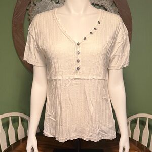 BKE White Short Sleeve Button V-Neck Textured Top